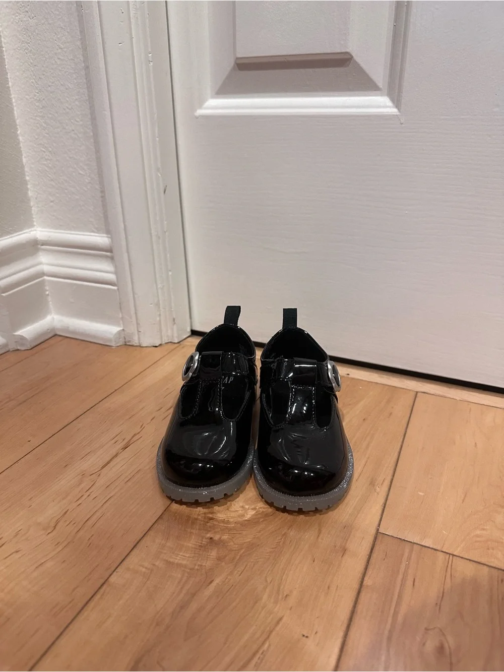 GAP Black Patent Mary Jane Shoes with Silver Buckle